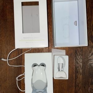 NuFACE Trinity & Elle Precision Facial Toning Kit w/ Lip Eye Attachment - No Gel